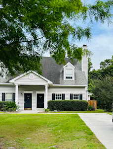 1308 Fenwick Plantation Rd Johns Island, SC 29455