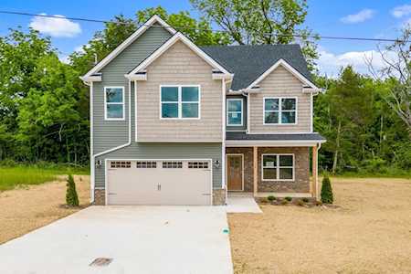 108 Thoroughbred Blvd Shelbyville, TN 37160