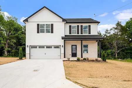106 Thoroughbred Blvd Shelbyville, TN 37160