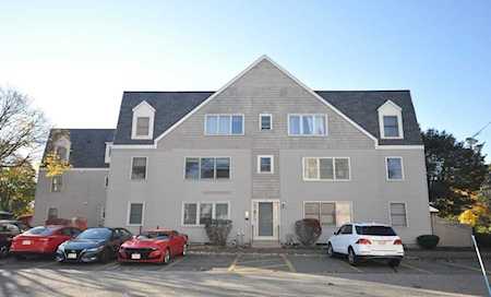 45 Cross St. #28 Medford, MA 02155