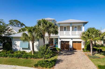 589 Coastal Oak LN Atlantic Beach, FL 32233