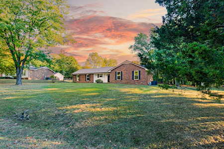 615 Francis Cir Mount Juliet, TN 37122