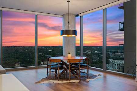 44 East Ave #2101 Austin, TX 78701