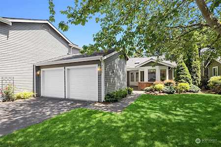 4128 243rd Ln SE #54 Sammamish, WA 98029