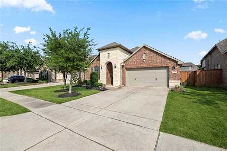 11150 Honeysuckle Haven Dr Cypress, TX 77433