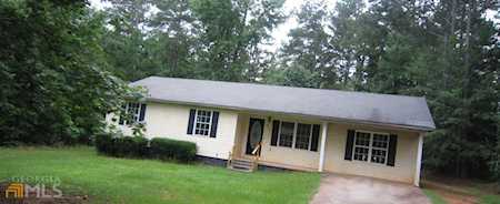 220 Eve Circle Griffin, GA 30224