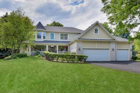 1066 Amber Ct West Chicago, IL 60185