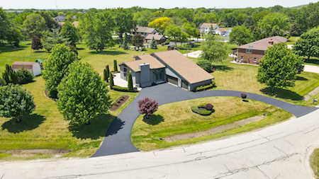 160 Pintail Ln Bloomingdale, IL 60108