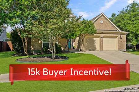 2986 Prairie Bluff Seguin, TX 78155