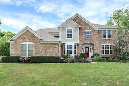 11728 Sweeping Ridge Dr Zionsville, IN 46077