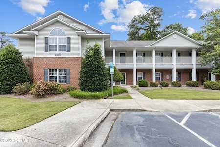 2219 Locksley Woods Drive Greenville, NC 27858