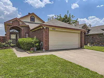 6920 Brixham Drive North Richland Hills, TX 76182