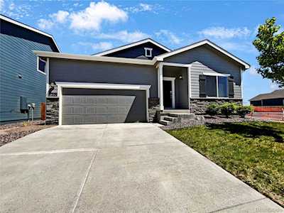 47339 Clover Ave Bennett, CO 80102