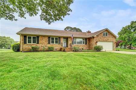 5200 Pleasant Hall Dr Virginia Beach, VA 23464