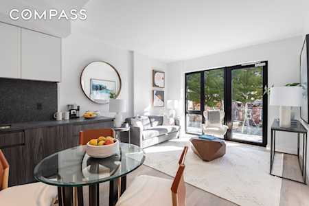 435 Tompkins Ave #205 Brooklyn, NY 11216