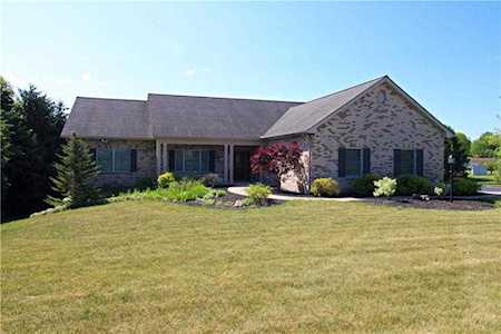 4833 Spruce St Schnecksville, PA 18078