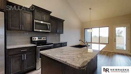 2913 Kings Corner Dr Lincoln, NE 685160000