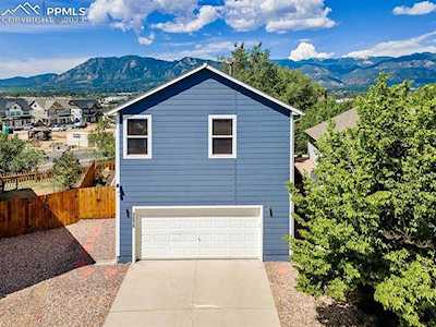 2238 Winter Blossom Point Colorado Springs, CO 80910
