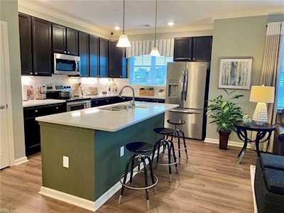 1724 Dromolin Dr #308 Virginia Beach, VA 23456