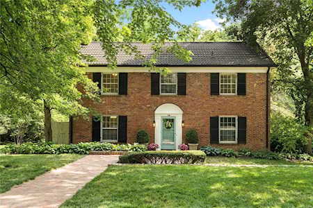 14 Black Creek Ln St Louis, MO 63124