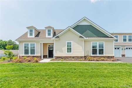 10473 Hargrove Farm Ln Hanover, VA 23059