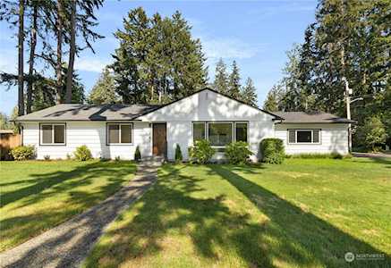 12423 Ave Dubois SW Lakewood, WA 98498