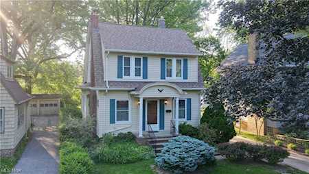 2629 Princeton Rd Cleveland, OH 44118