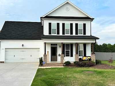 25 Seedling Court Zebulon, NC 27597