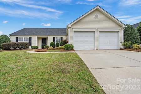 1010 Glen Hollow Dr Indian Trail, NC 28079
