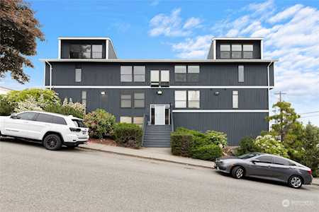 1605 36th St #4 Everett, WA 98201
