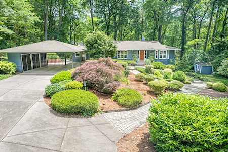 1126 Sourwood Drive Chapel Hill, NC 27517