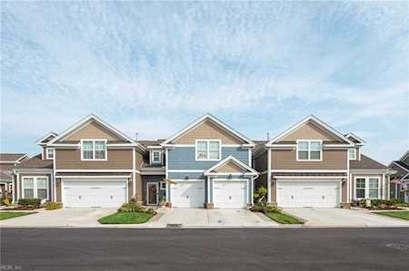 323 Retreat Dr Suffolk, VA 23435
