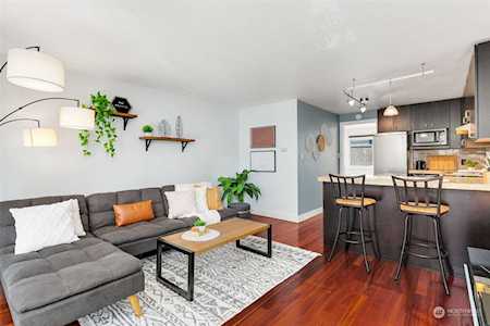 752 Bellevue Ave E #302 Seattle, WA 98102