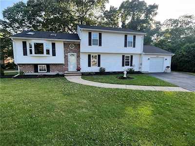 17 Allison Ct East Providence, RI 02915