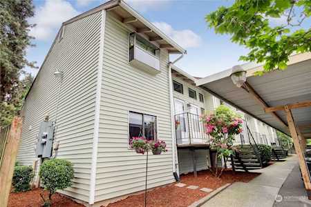 15625 42nd Ave S #A1 Tukwila, WA 98188
