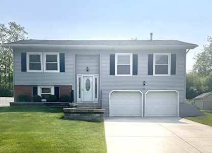 2S101 Colonial Ln Lombard, IL 60148