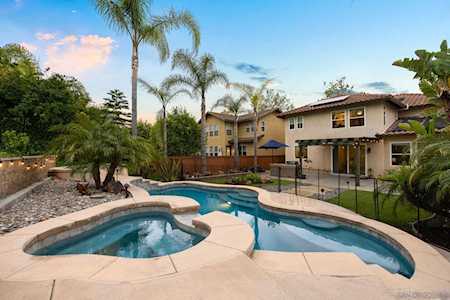 735 River Rock Rd Chula Vista, CA 91914