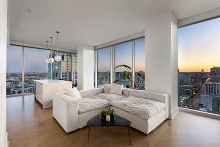 1616 West End Ave #1808 Nashville, TN 37203