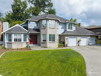 19318 64th Place NE Kenmore, WA 98028