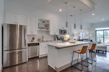 2407 8th Ave S #307 Nashville, TN 37204