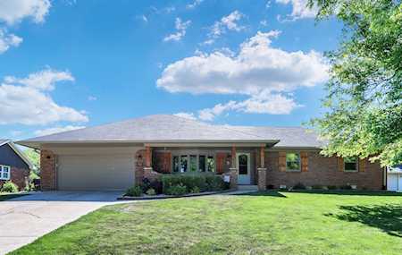 741 Colonial Way Greenwood, IN 46142