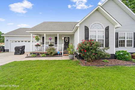 409 N Wilmington Street Richlands, NC 28574