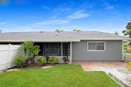 9015 SE E Hobe Ridge Avenue Hobe Sound, FL 33455
