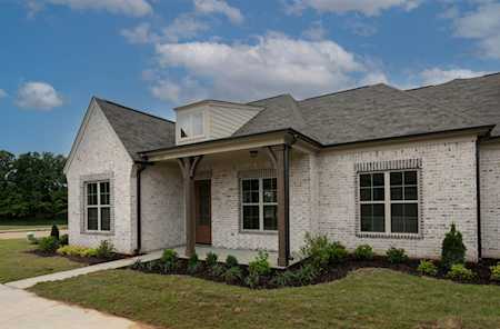 8718 Bedfordshire Dr Bartlett, TN 38133