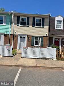 7662 Somerset Ln Manassas, VA 20111