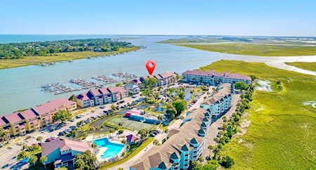 71 Mariners Cay Dr Folly Beach, SC 29439