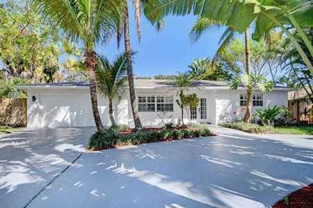 723 SW 27th Way Boynton Beach, FL 33435