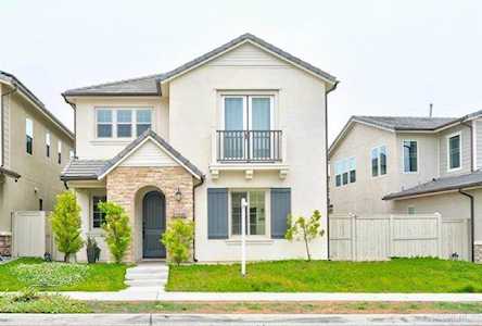 21519 Trail Ridge Road Escondido, CA 92029