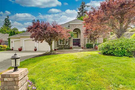 6197 156th Place SE Bellevue, WA 98006