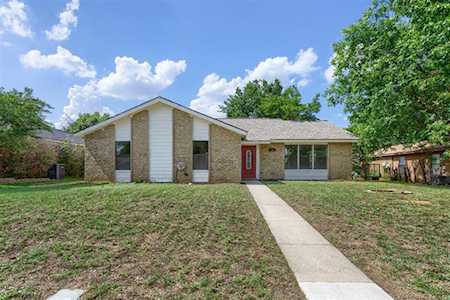 705 Mockingbird Drive Lewisville, TX 75067